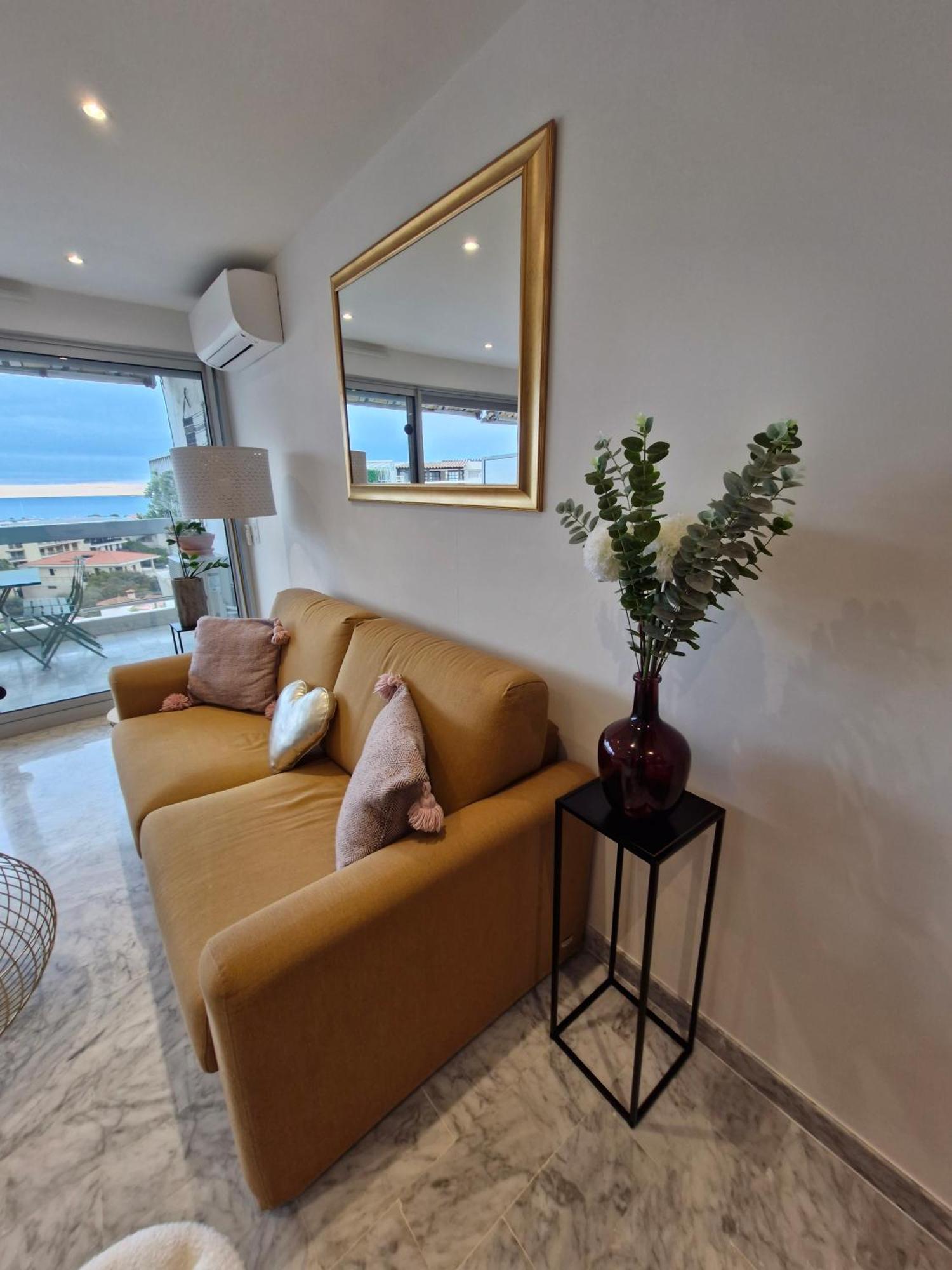 Sunny And Cosy Sea View Studio Antibes Extérieur photo